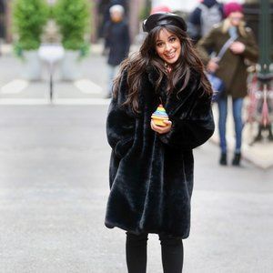 Sandro Ballote Oversized Faux Fur Coat in Black (EU40/US Large)